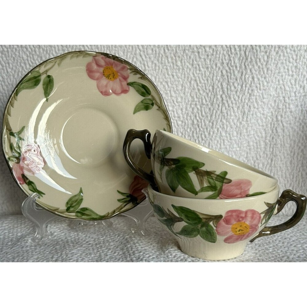 Vintage Franciscan Desert Rose Flying F Saucer & 2 Coffee Cups Made In USA EUC